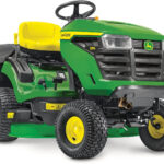 John Deere Rasentraktor X117R, 92 cm Schnittbreite, 17,5 PS, Hydrostat, 300 L Fangkorb John Deere