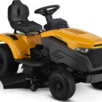 STIGA Tornado 5108 W Rasentraktor, 108 cm Schnittbreite, 18,9 PS V-Twin Motor, Hydrostat, Seitenauswurf, inkl. Mulchkit, Anhängekupplung und Batterieladegerät Stiga